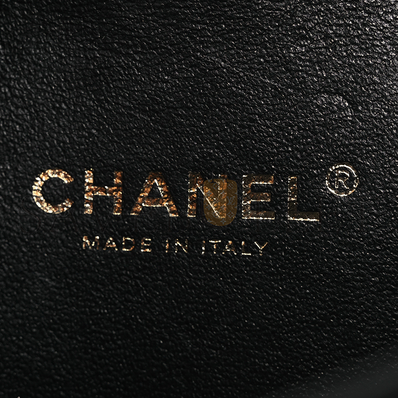 CHANEL CAVIAR QUILTED SMALL CC FILIGREE VANITY CASE 1585770 (16*12*7cm)